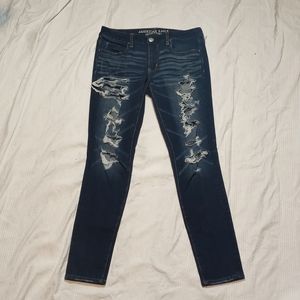 AMERICAN EAGLE JEGGING JEANS WOMENS 6 R ANKLE LOW RISE DISTRESSED PANTS LIKE NEW